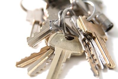 igloohome airbnb rental hosts key transfer